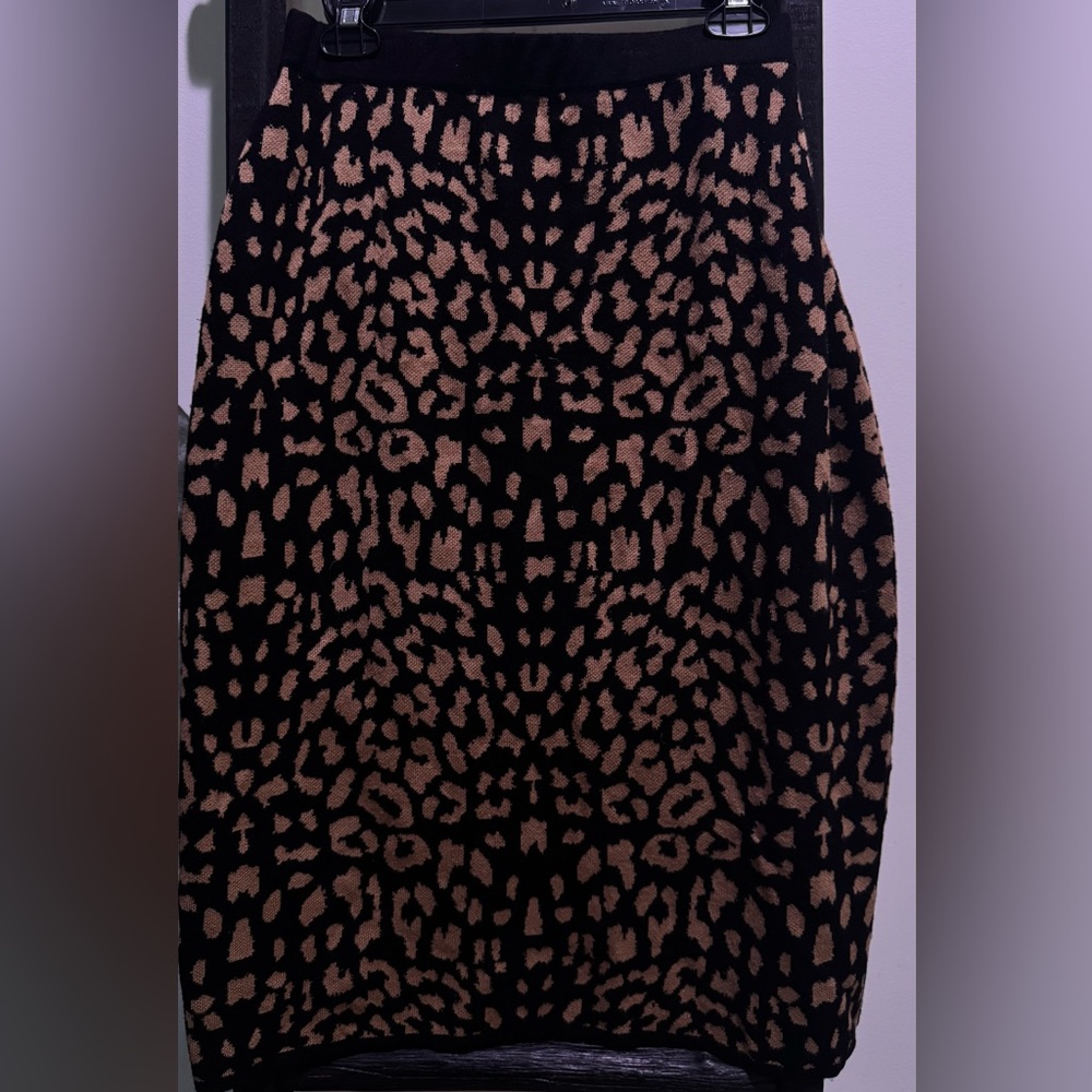 Ninety Black and Brown Leopard Print Pencil Skirt